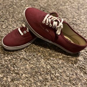 WOMENS VANS